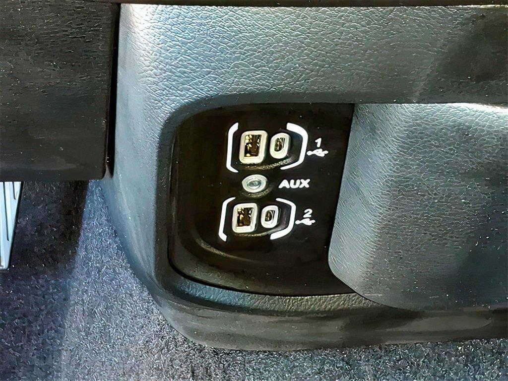 new 2025 Ram 1500 car, priced at $45,584