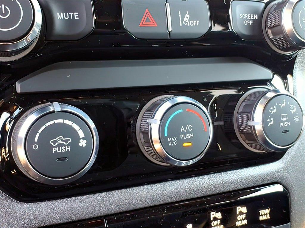 new 2025 Ram 1500 car, priced at $45,584