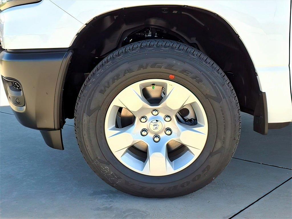 new 2025 Ram 1500 car, priced at $45,584