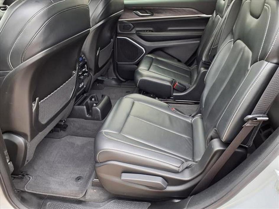 used 2021 Jeep Grand Cherokee L car, priced at $25,888
