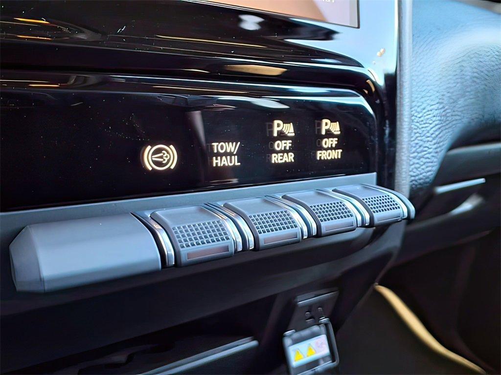 new 2025 Ram 3500 car, priced at $68,925