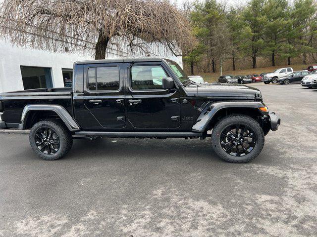 new 2025 Jeep Gladiator car, priced at $41,735