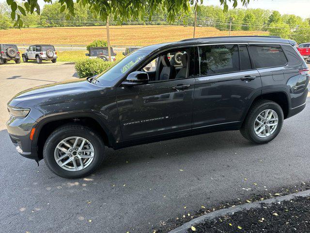 new 2024 Jeep Grand Cherokee L car, priced at $42,425