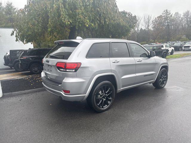 used 2019 Jeep Grand Cherokee car, priced at $15,500