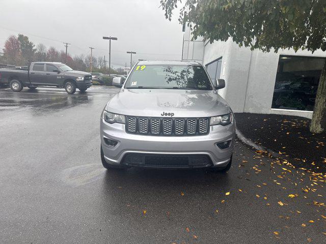 used 2019 Jeep Grand Cherokee car, priced at $15,500