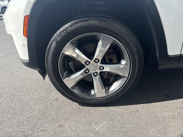 used 2021 Jeep Grand Cherokee L car, priced at $30,000