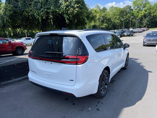 new 2024 Chrysler Pacifica car, priced at $42,890