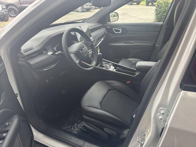 new 2025 Jeep Compass car, priced at $30,160