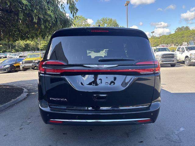 new 2025 Chrysler Pacifica car, priced at $40,725
