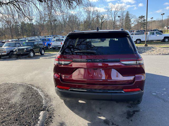 new 2025 Jeep Grand Cherokee car, priced at $43,675