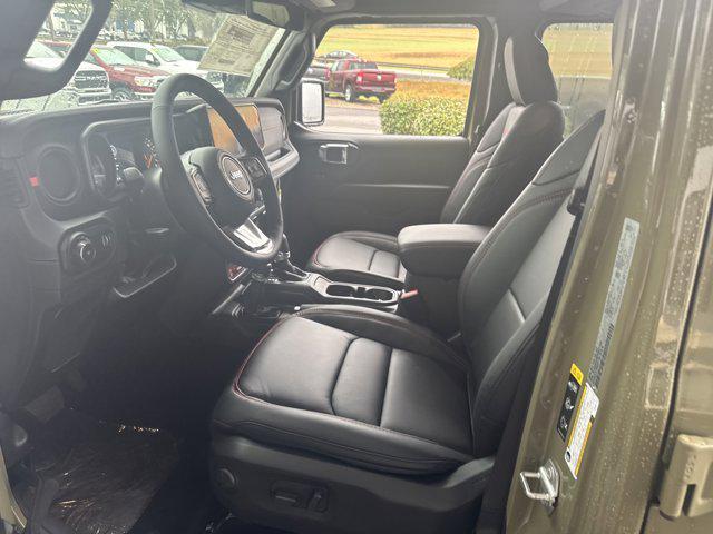 new 2025 Jeep Wrangler car, priced at $69,590