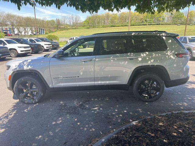 new 2024 Jeep Grand Cherokee L car, priced at $44,175