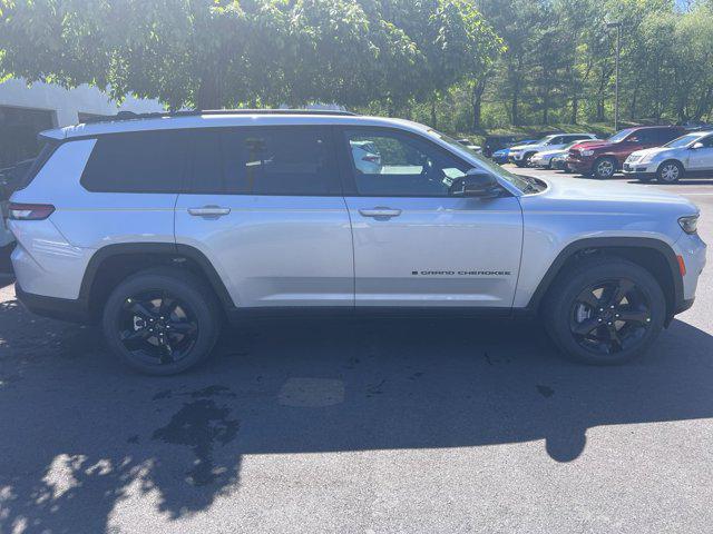 new 2024 Jeep Grand Cherokee L car, priced at $44,175