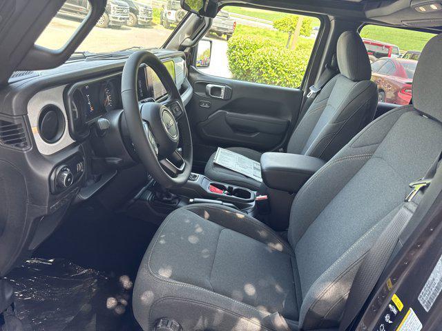 new 2025 Jeep Wrangler car, priced at $51,735