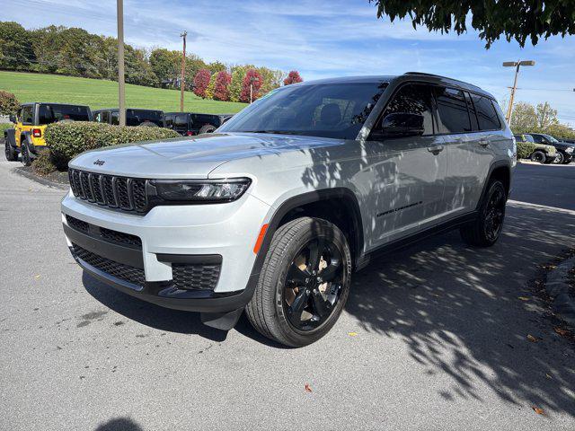 used 2023 Jeep Grand Cherokee L car