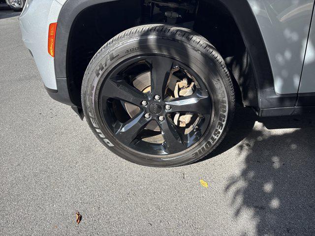 used 2023 Jeep Grand Cherokee L car