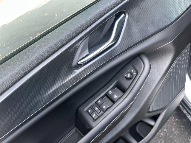 new 2025 Jeep Grand Cherokee L car, priced at $47,370