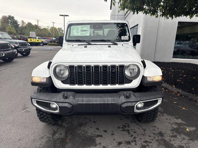 new 2025 Jeep Gladiator car, priced at $47,800