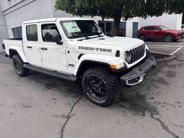 new 2025 Jeep Gladiator car, priced at $47,800