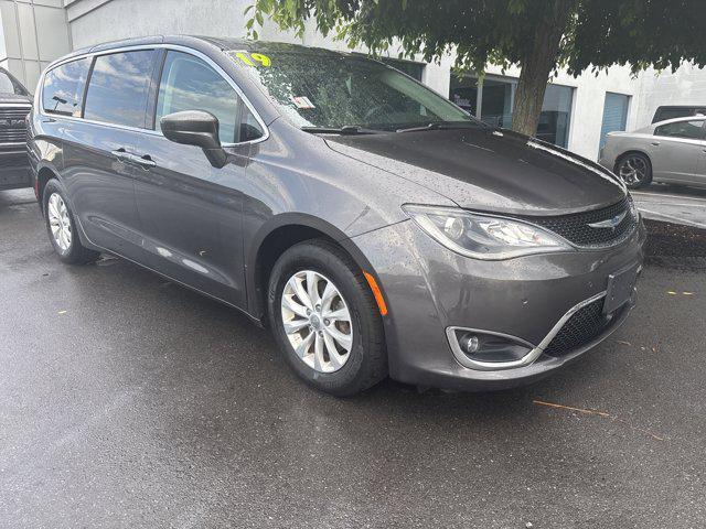 used 2019 Chrysler Pacifica car, priced at $19,000