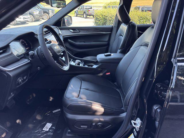 new 2025 Jeep Grand Cherokee L car, priced at $53,755