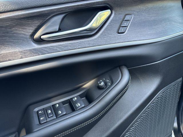 new 2025 Jeep Grand Cherokee L car, priced at $53,755