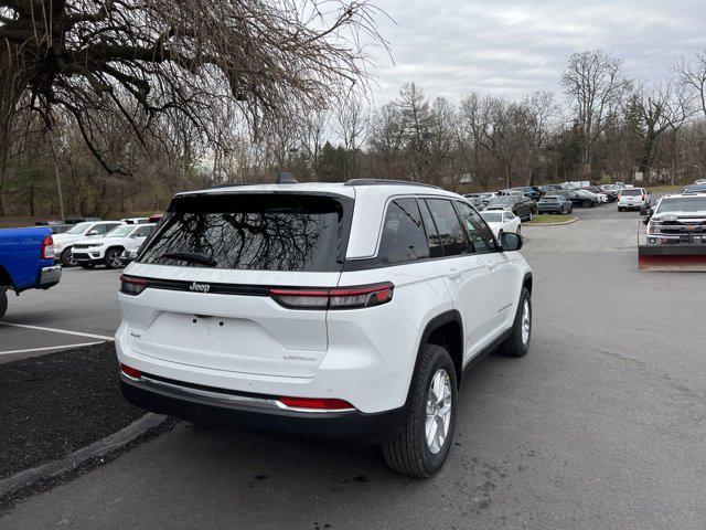 new 2025 Jeep Grand Cherokee car, priced at $39,870