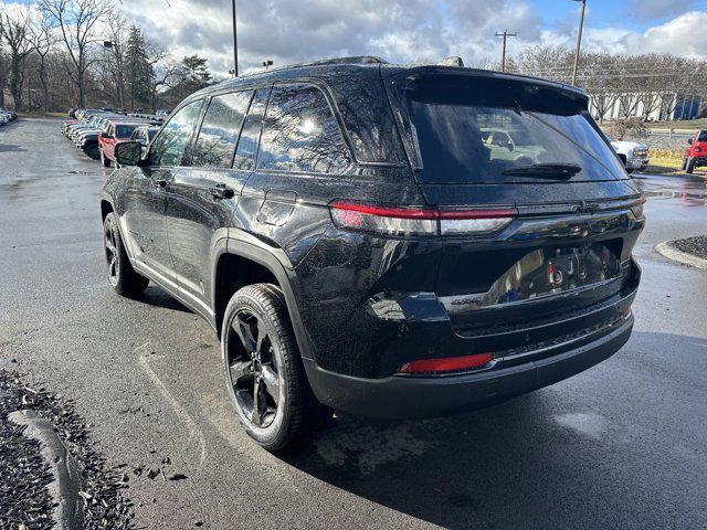 new 2025 Jeep Grand Cherokee car, priced at $55,460