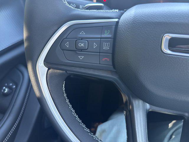 new 2025 Jeep Grand Cherokee L car, priced at $45,875