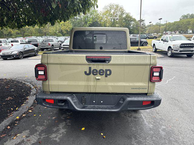 new 2025 Jeep Gladiator car, priced at $51,895
