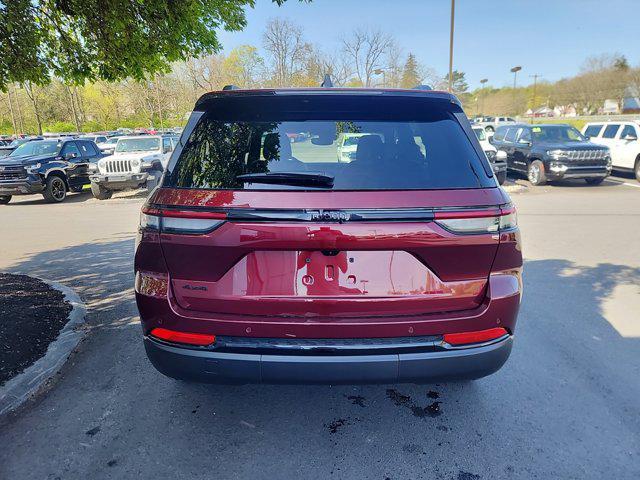 new 2024 Jeep Grand Cherokee car, priced at $42,675