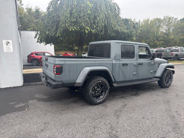 new 2025 Jeep Gladiator car, priced at $47,895