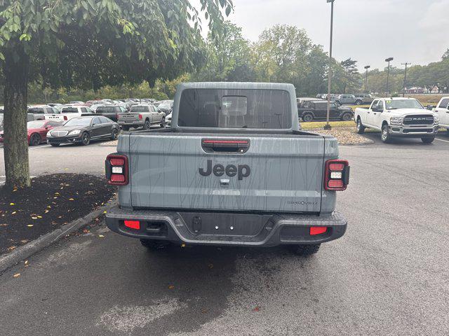 new 2025 Jeep Gladiator car, priced at $47,895