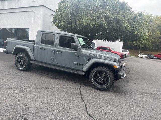 new 2025 Jeep Gladiator car, priced at $47,895