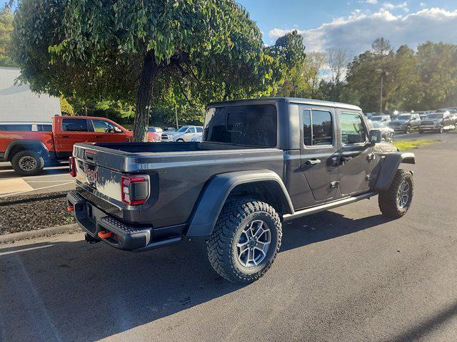 new 2024 Jeep Gladiator car, priced at $58,620