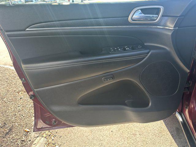 used 2017 Jeep Grand Cherokee car, priced at $16,750