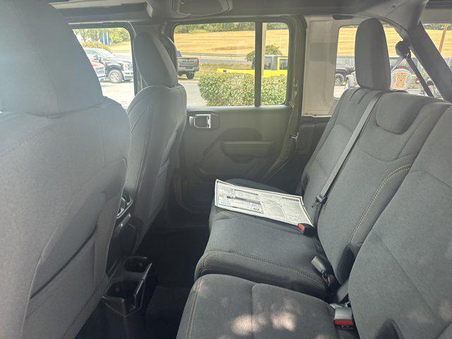 new 2025 Jeep Wrangler car, priced at $53,370