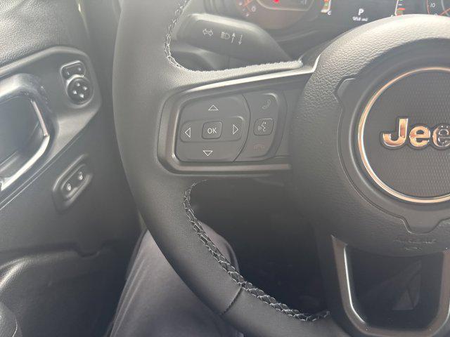 new 2025 Jeep Wrangler car, priced at $53,370