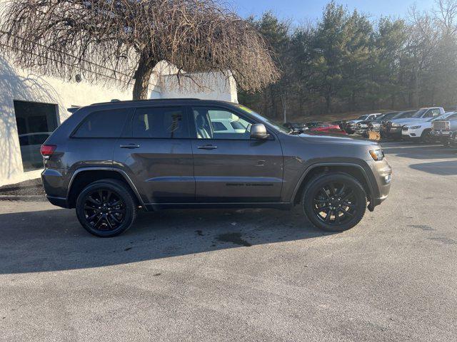 used 2021 Jeep Grand Cherokee car, priced at $27,500