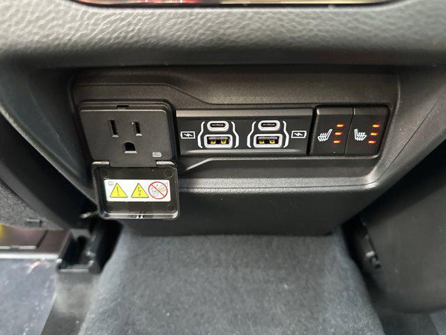 new 2025 Jeep Grand Cherokee car, priced at $51,565
