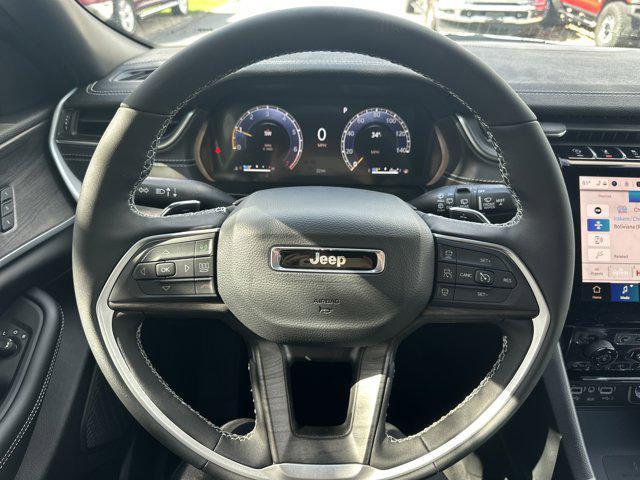 new 2025 Jeep Grand Cherokee car, priced at $51,565