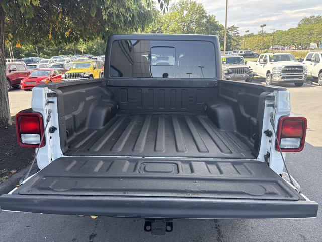 used 2022 Jeep Gladiator car, priced at $33,500