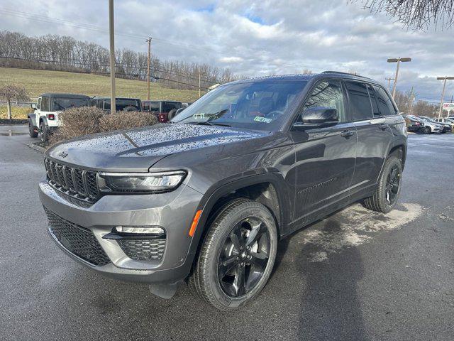 new 2025 Jeep Grand Cherokee car, priced at $52,235