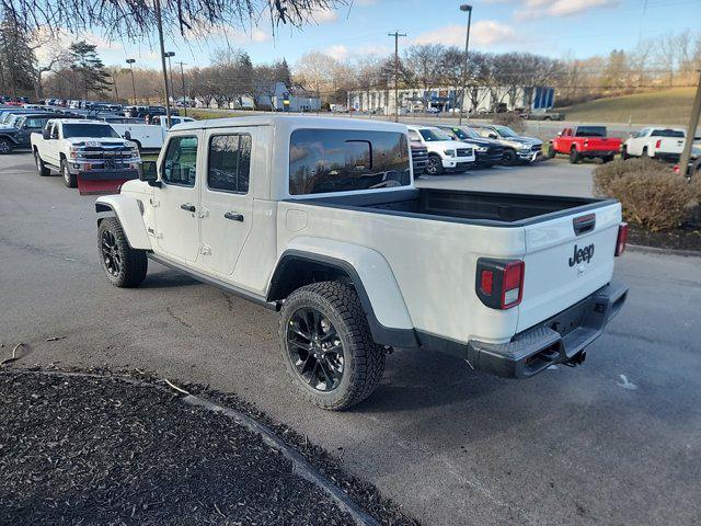 new 2025 Jeep Gladiator car, priced at $41,140