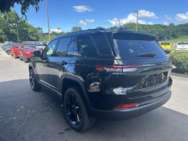 new 2024 Jeep Grand Cherokee car, priced at $42,675