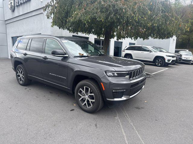 new 2025 Jeep Grand Cherokee L car, priced at $45,610