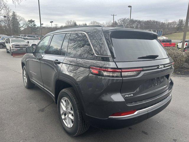 new 2025 Jeep Grand Cherokee car, priced at $40,465