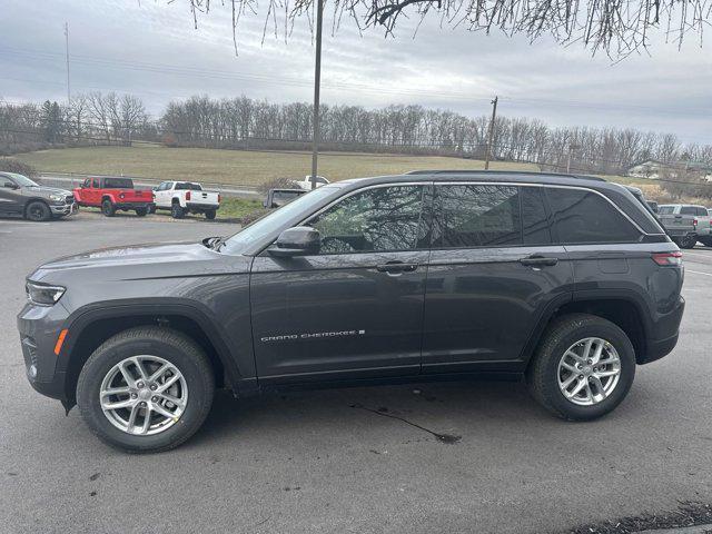 new 2025 Jeep Grand Cherokee car, priced at $40,465