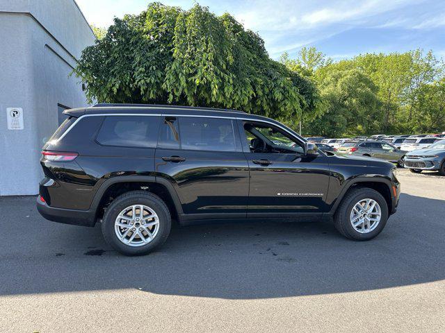 new 2024 Jeep Grand Cherokee L car, priced at $39,175