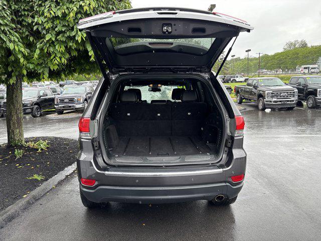 used 2016 Jeep Grand Cherokee car, priced at $16,500